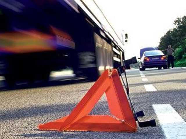 Во Львове в ДТП пострадали двое пассажиров и водитель автобуса