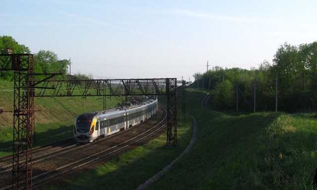 «Укрзализныця» временно отметила поезд «Интерсити» до Кривого Рога