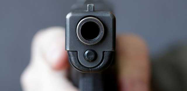 В Киеве мужчина устроил стрельбу по детям: что случилось