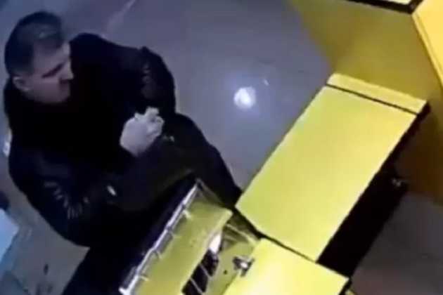 Покушение на Окуеву: появилось видео еще одного преступления киллера