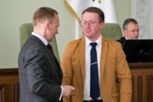 Забыл дописать нолик. Депутата исключили из партии и фракции «ДемАльянс»