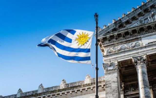 Украина и Уругвай подписали соглашение о безвизовом режиме