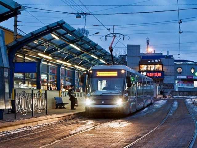 В Киеве остановились скоростные трамваи