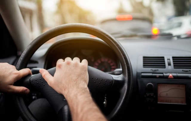 Когда пешеход — лучший инспектор. Как наказать «героя парковки» с помощью смартфона