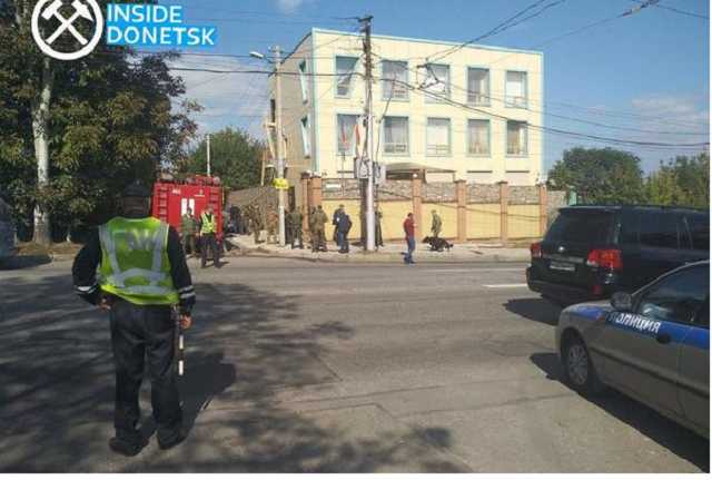 В центре Донецка произошел взрыв: пострадал кандидат на пост главаря