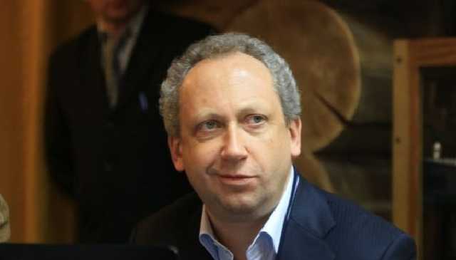 Империей Россия быть не может, она развалилась, - блогер