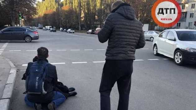 На дорогах в Киеве за утро сбили двух пешеходов