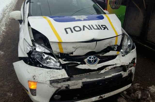 В ДТП с участием полиции в Северодонецке пострадали шесть человек