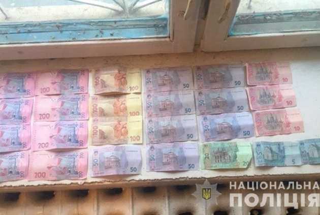 На Ровенщине воры-"театралы" обворовали немощную старушку