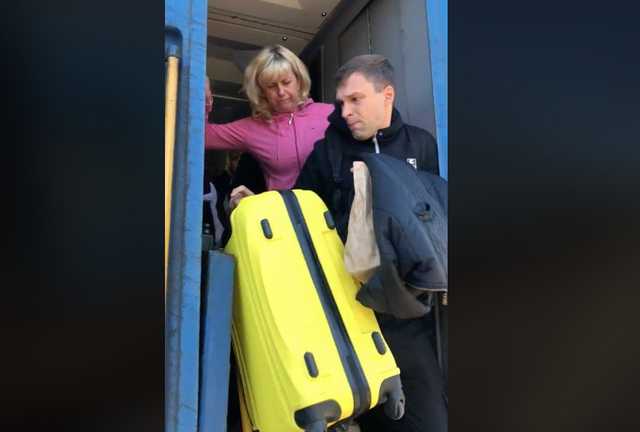 «Укрзализныця» уволит сотрудников, которые на ходу вытолкнули пассажира