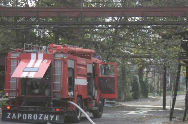 В Запорожье пламенем был охвачен один из заводов