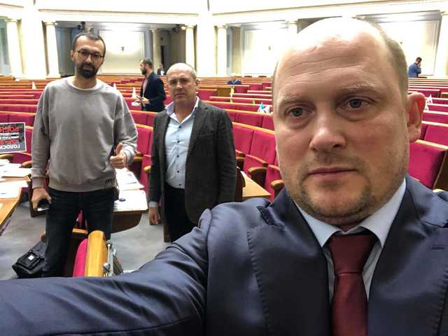 Пока Путин еще не напал: чем занимаются депутаты во время войны с Россией