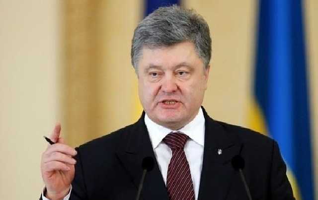 Порошенко поручил провести переговоры с НАТО о финансировании охраны арсеналов