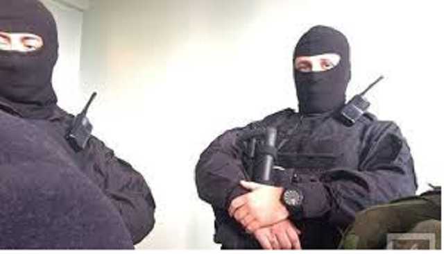 Новые обыски оккупантов в Крыму: задержали 50 "мигрантов"