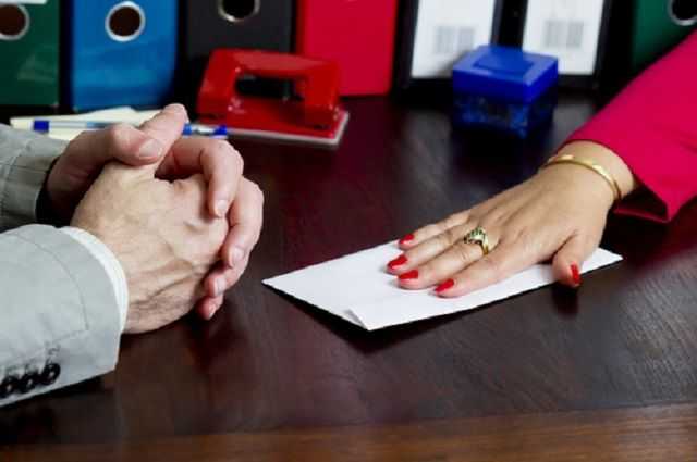 Члена дисциплинарной комиссии адвокатуры Киевской области поймали на взятке