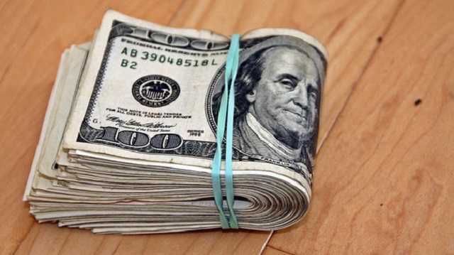 Доллар в Украине пробил психологическую отметку: опубликован курс валют