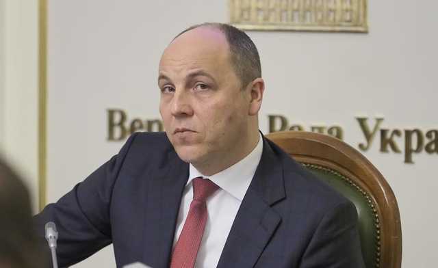 Блогер рассказал, что Парубию в детстве поставили «непростой диагноз»