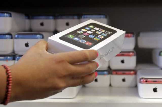 СМИ выяснили, кто зарабатывает на том, что украинцы переплачивают за импортные товары