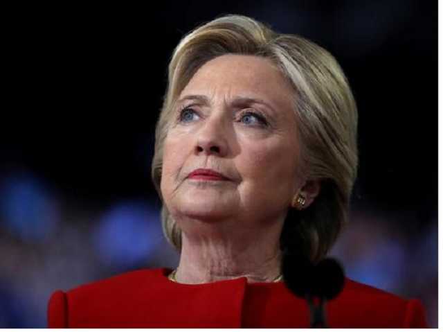 В США разбился автомобиль с Хиллари Клинтон