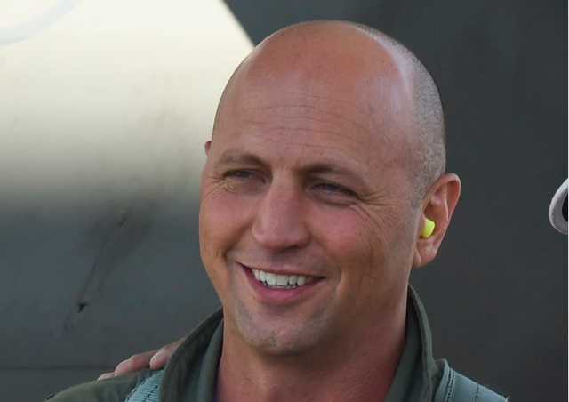 Крушение Су-27: появились имя и фото погибшего пилота США