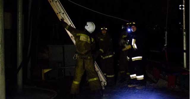 Одесса: на побережье сгорели 16 пляжных домиков