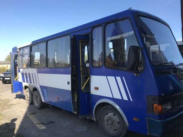 На продажу выставили уникальный украинский автобус