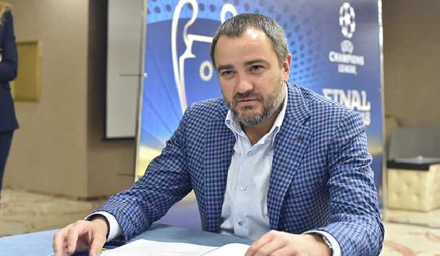 В погоне за Павелко, Суркис слил «в унитаз» сотни тысяч долларов