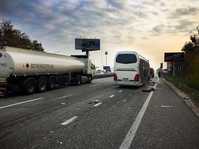 Услышал внезапный удар: появились новые детали и фото ДТП с актерами ’’Дизель Шоу’’