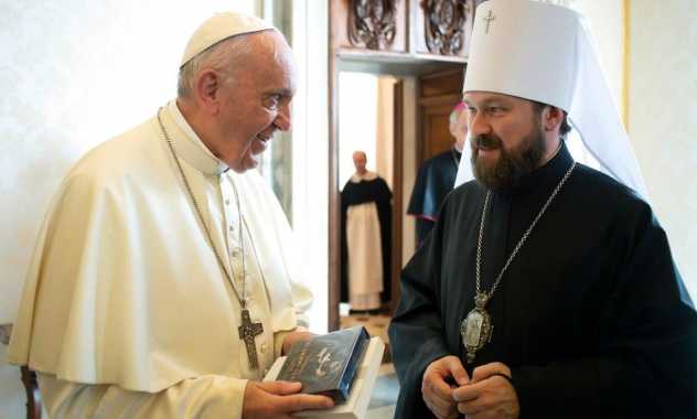 И смех и грех: Кирилл пожаловался Папе Римскому на Варфоломея