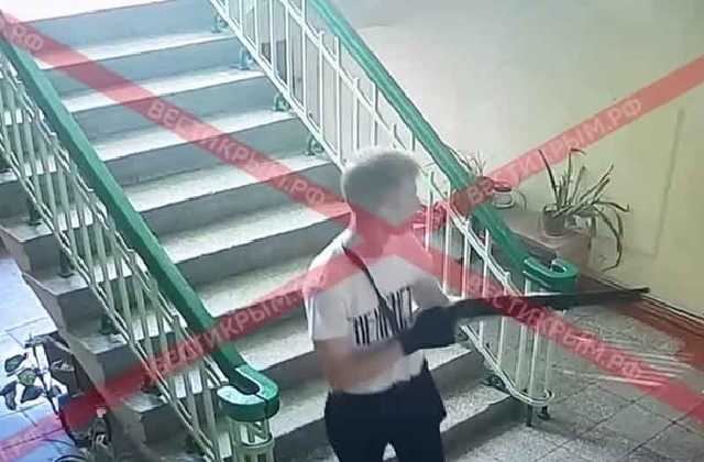 «Власти» Керчи объяснили присутствие силовиков в детсадах и школах