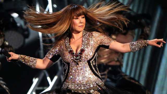 Известную российскую певицу экстренно госпитализировали