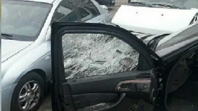 В Киеве на Троещине квартирные воры повредили семь авто убегая от полиции