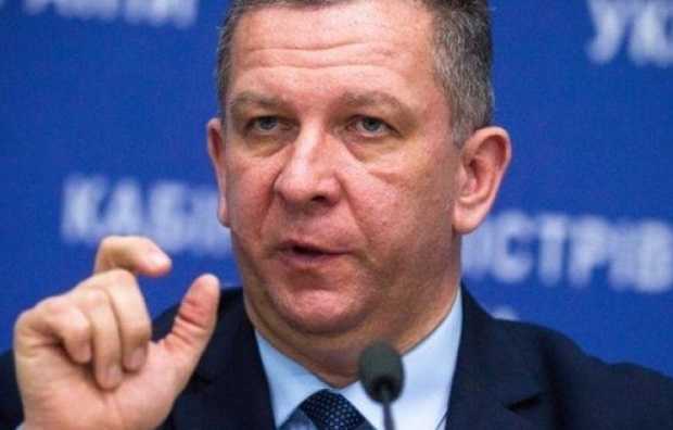 Рева в октябре получил зарплату почти в 8 раз больше своего оклада