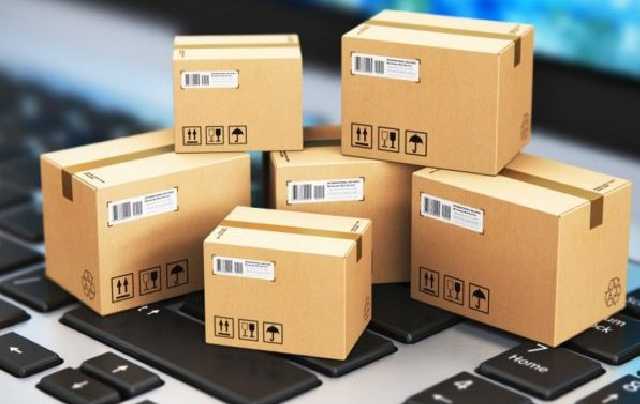 У Гройсмана предложили ввести НДС на заграничные посылки дороже 100 евро