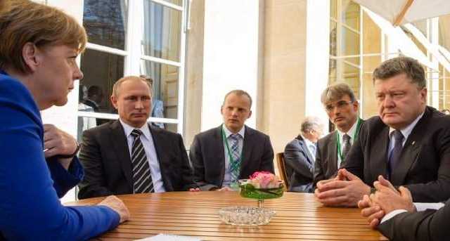 Хитрый план" Меркель: Порошенко и Путин не зря приглашены в Париж