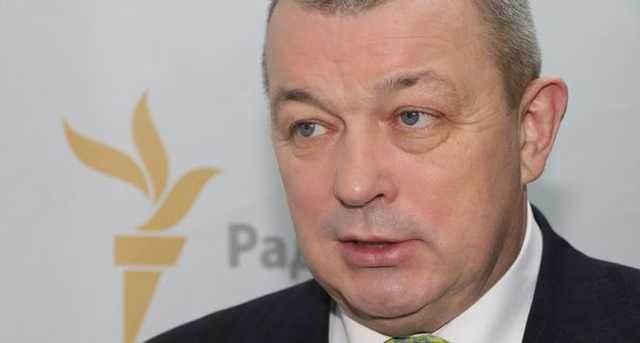 Нардеп от БПП уволил своего помощника, передававшего деньги за убийство Гандзюк