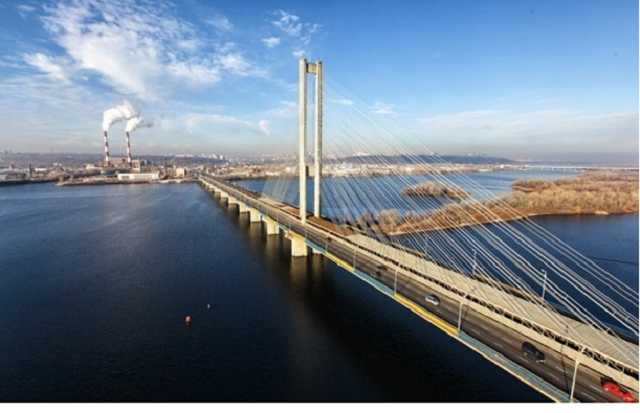 Южный мост в Киеве частично перекроют до середины декабря