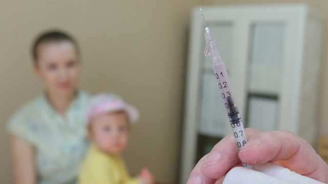 Вместе с Нигерией и Замбией. Украинцев могут перестать пускать за границу без прививок