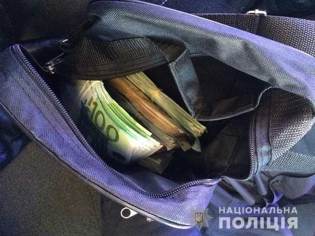 В Киеве валютный мошенник обманул клиента на 50 тыс. евро