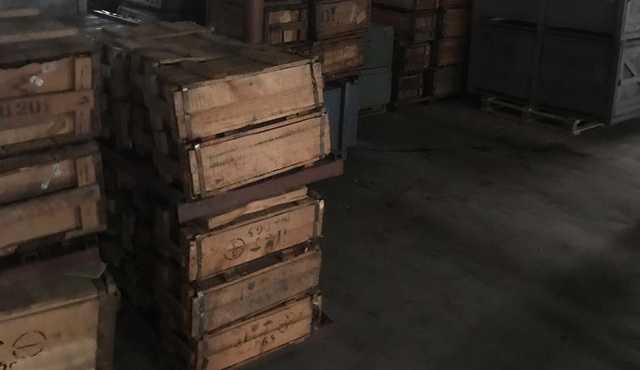 Под Житомиром нашли склады с похищенным и контрабандным военным имуществом