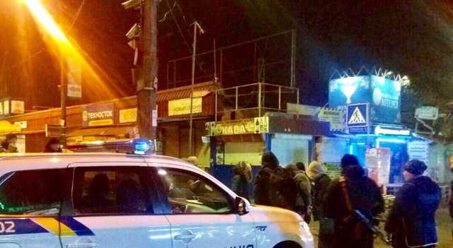 В сети показали фото воров, пойманных "на горячем" в Киеве