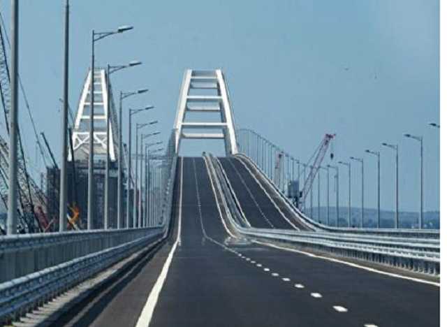 Пока не упал Крымский мост: структуры путинского олигарха освоят еще 65 миллиардов