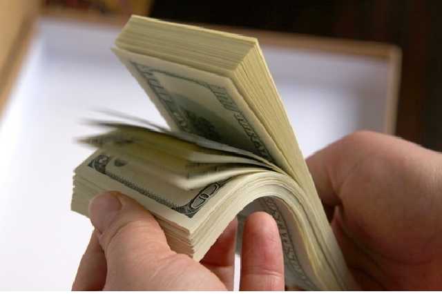 В Николаеве борец с коррупцией погорел на взятке в $1000