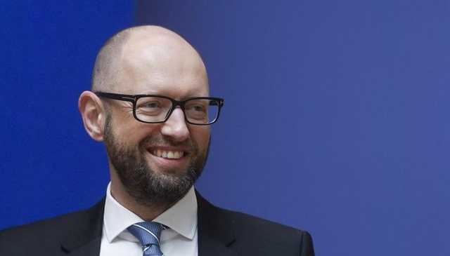 У Яценюка прокомментировали рекламные билборды и участие в президентских выборах