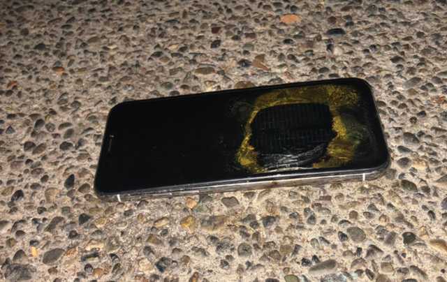 В США iPhone X взорвался во время обновления операционной системы