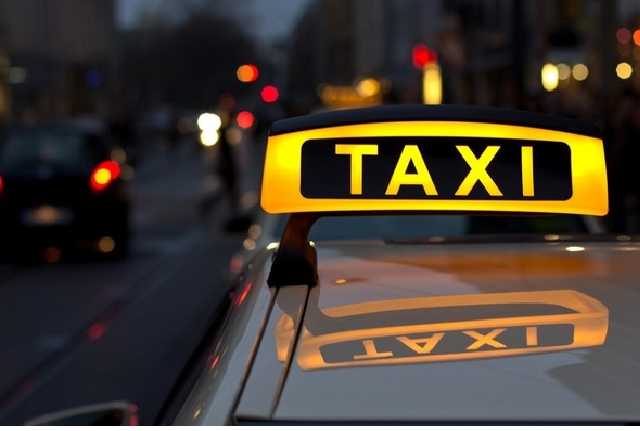 Российскую модель изнасиловали в популярном сервисе такси