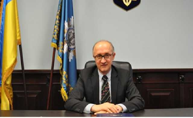 В Киеве главу Высшей квалификационной комиссии судей облили зеленкой