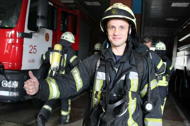 В центре Киева сгорел Porsche Panamera