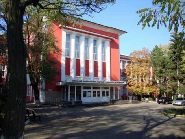 Продолжение скандала в Донецком медуниверситете: деньги иностранных студентов не доходили до кассы вуза