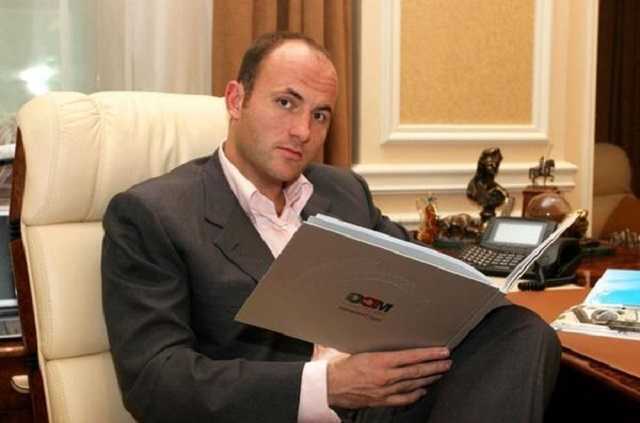 Фукс (фунт): подонок из России ворует деньги у киевлян — Бродский